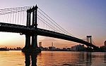 Manhattan Bridge Sunrise small.jpg