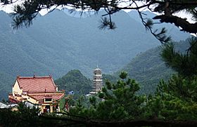 Пагода в Цзюхуашань